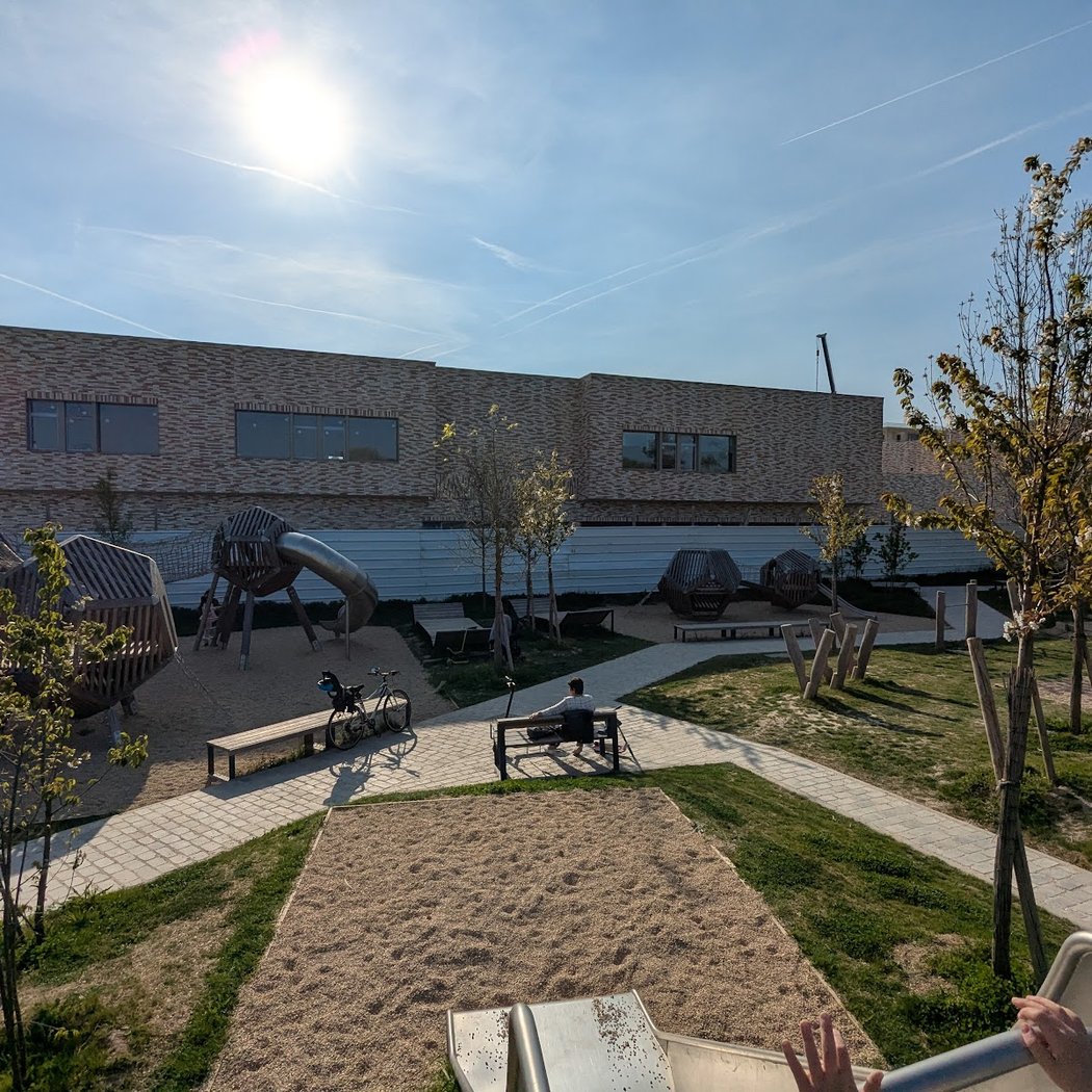Aire de jeux 3